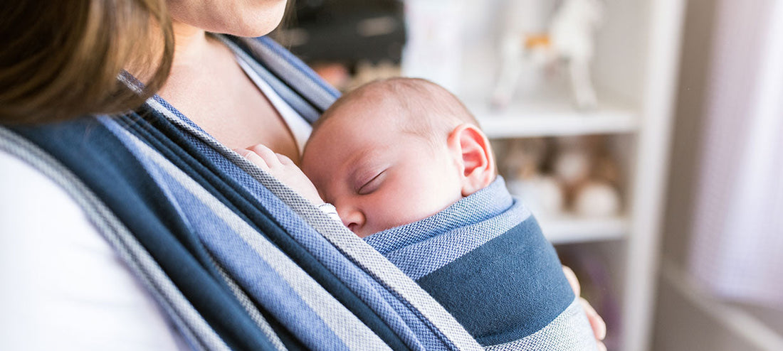 Properly tying a baby wrap