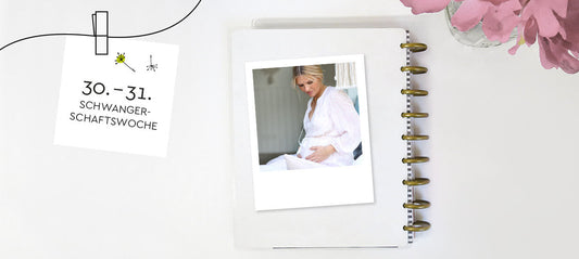 Sissi with baby bump – 30th to 31st week of pregnancy